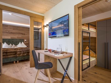 Alpin Family Resort Seetal Zimmerkategorien Familien Appartement Gartenblick