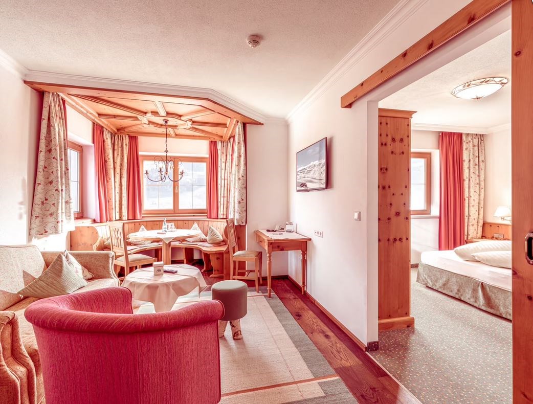Alpin Family Resort Seetal Zimmerkategorien Suite Talblick