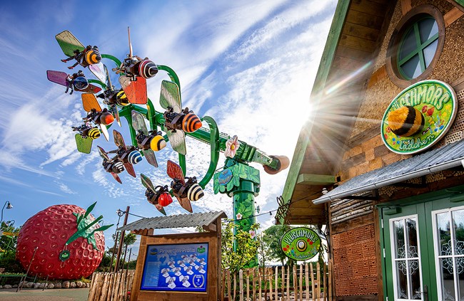 Bernsteinland Hirschburg Ausflugsziele Karls Erdbeerhof Rövershagen