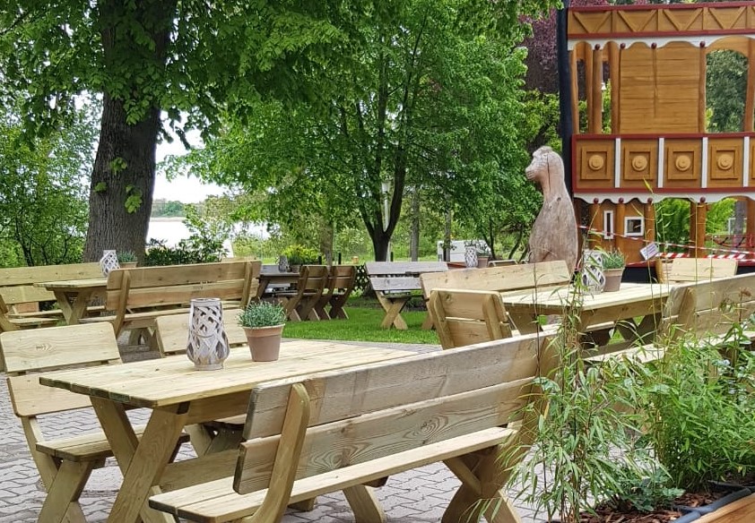 Kinderhotel: Hofküche Außenbereich_ 1 - Bernsteinland Barth