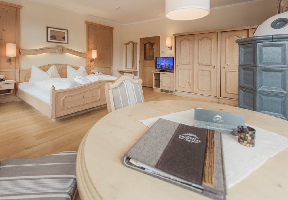 Zugspitz Resort 4*S Zimmerkategorien Appartement Enzian