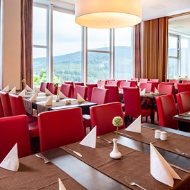 Kinderhotel: Halbpensionsrestaurant Oberwiesenthal - AHORN Hotel Am Fichtelberg