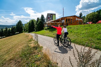 Kinderhotel: Radfahren - AHORN Hotel Am Fichtelberg