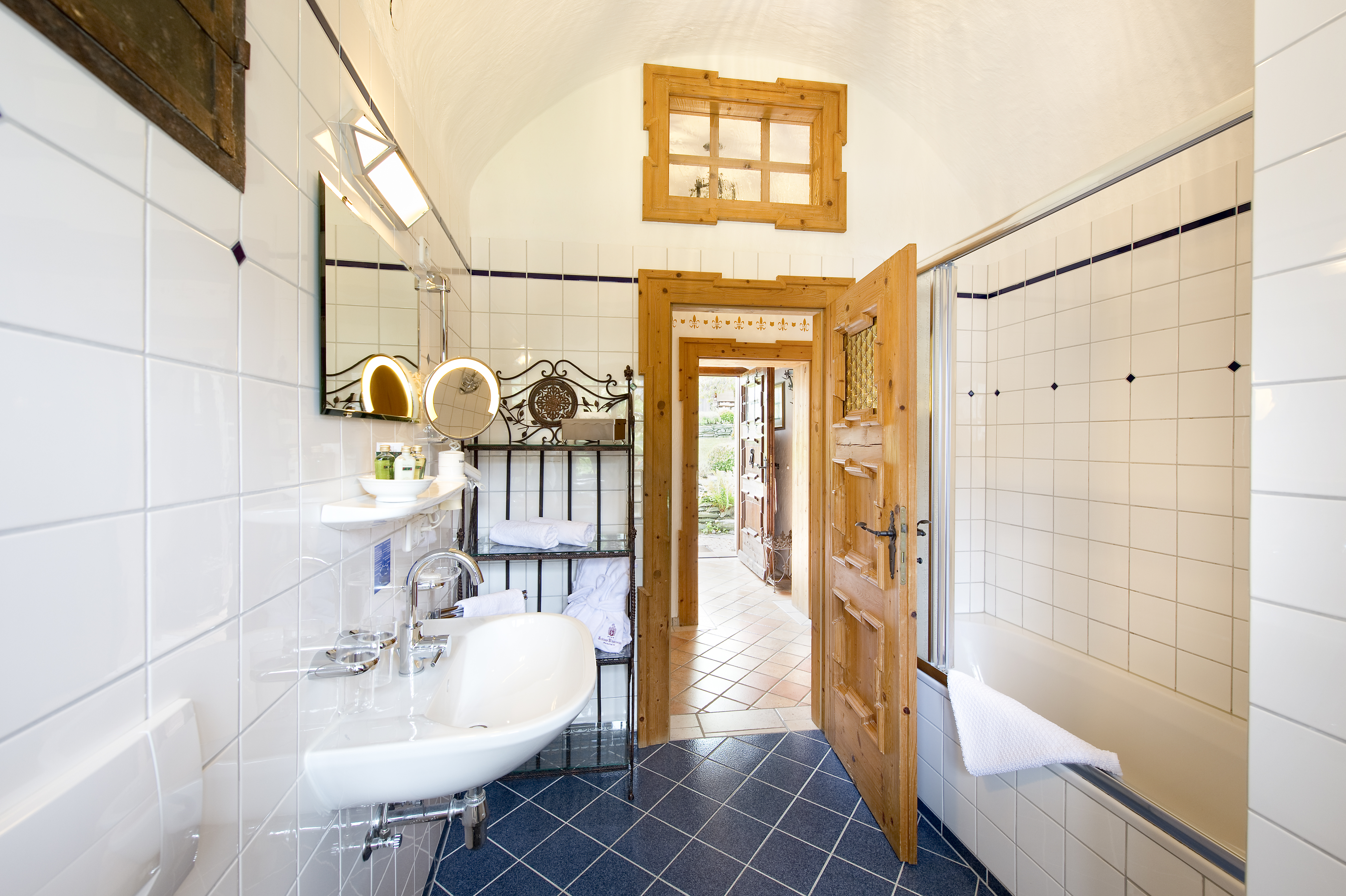 Kinderhotel: Schloss Thannegg Badezimmer - Aparthotel Schloss Thannegg