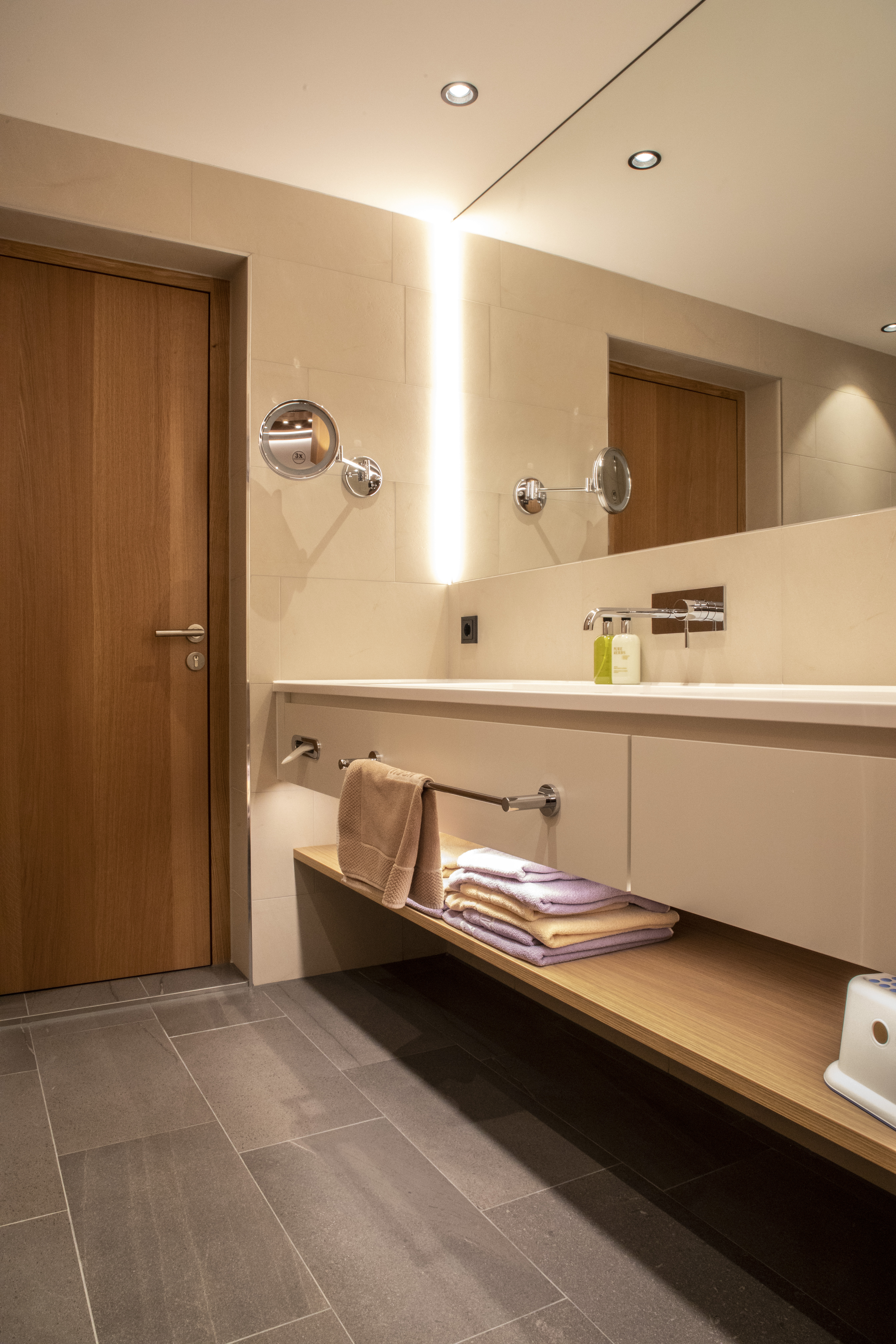 Familienhotel - Pools: Innenpool - Brand (Brand) - Almhotel Hochhäderich