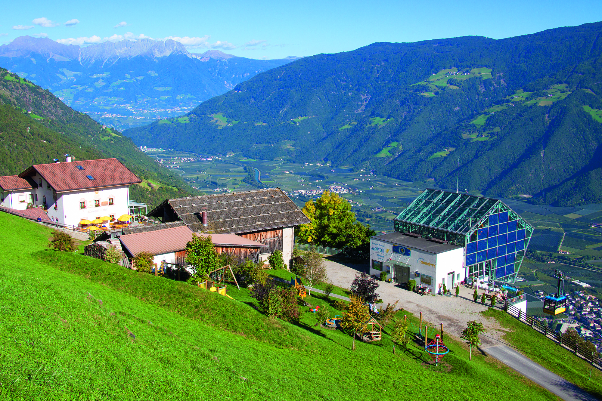 TYROL family retreat Ausflugsziele Unterstellseilbahn Naturns