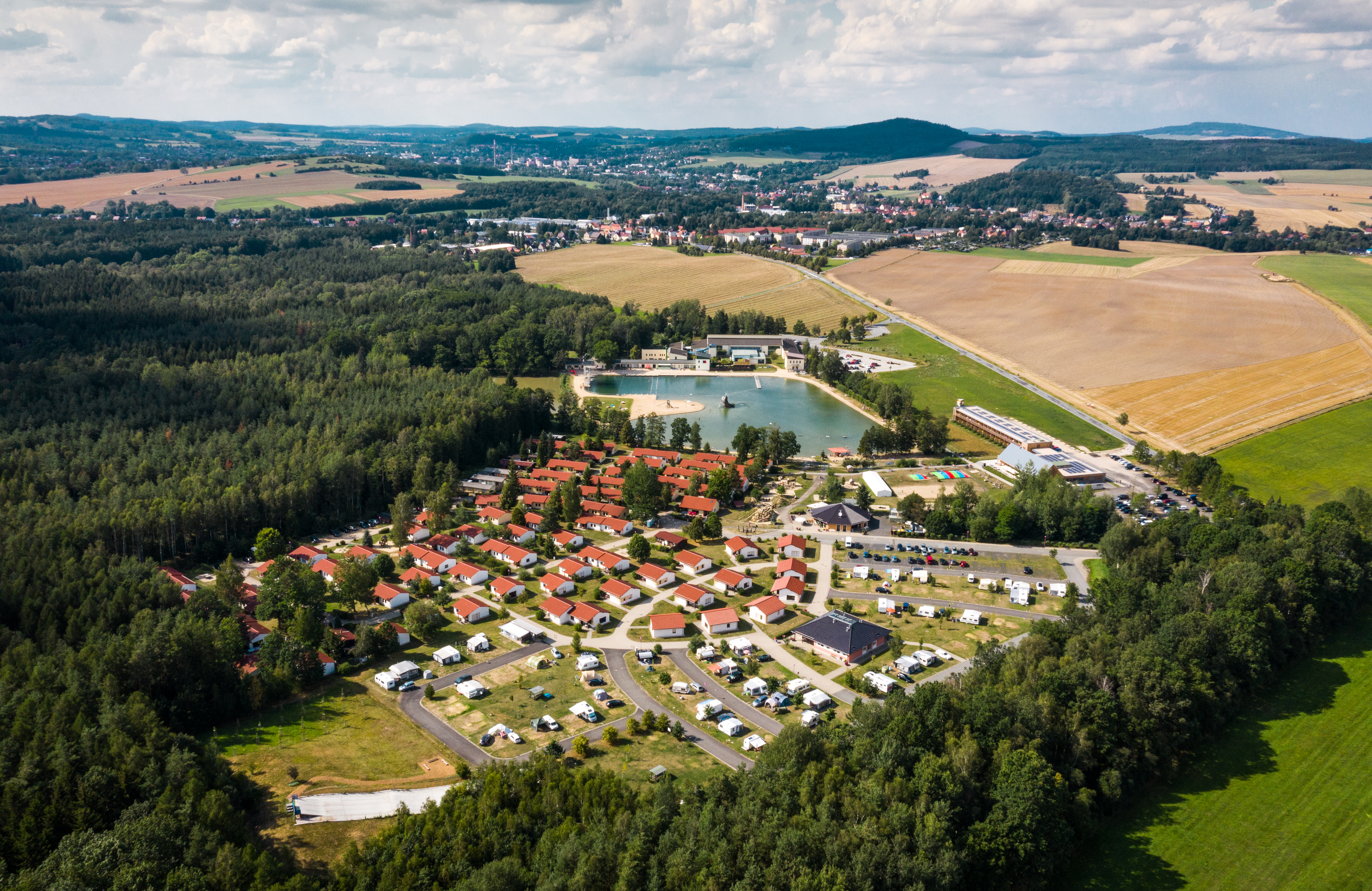 Familienhotel - Kinderbecken - Großschönau (Landkreis Görlitz) - Übersicht Trixi Park - Waldstrand-Hotel im Trixi Park im Zittauer Gebirge