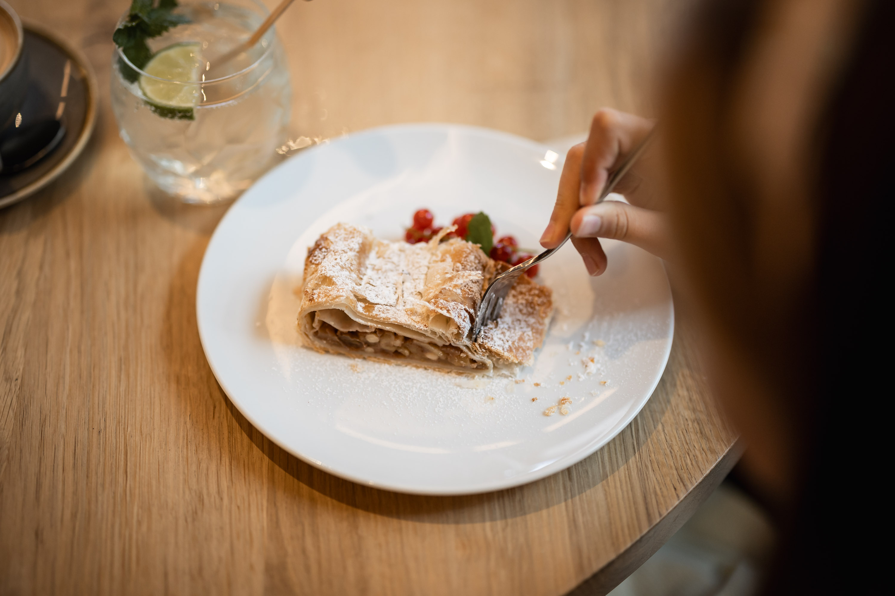 Kinderhotel: Nachmittagssnack mit hausgemachten Kuchen - DAS GERSTL Family Retreat - Essen | Trinken