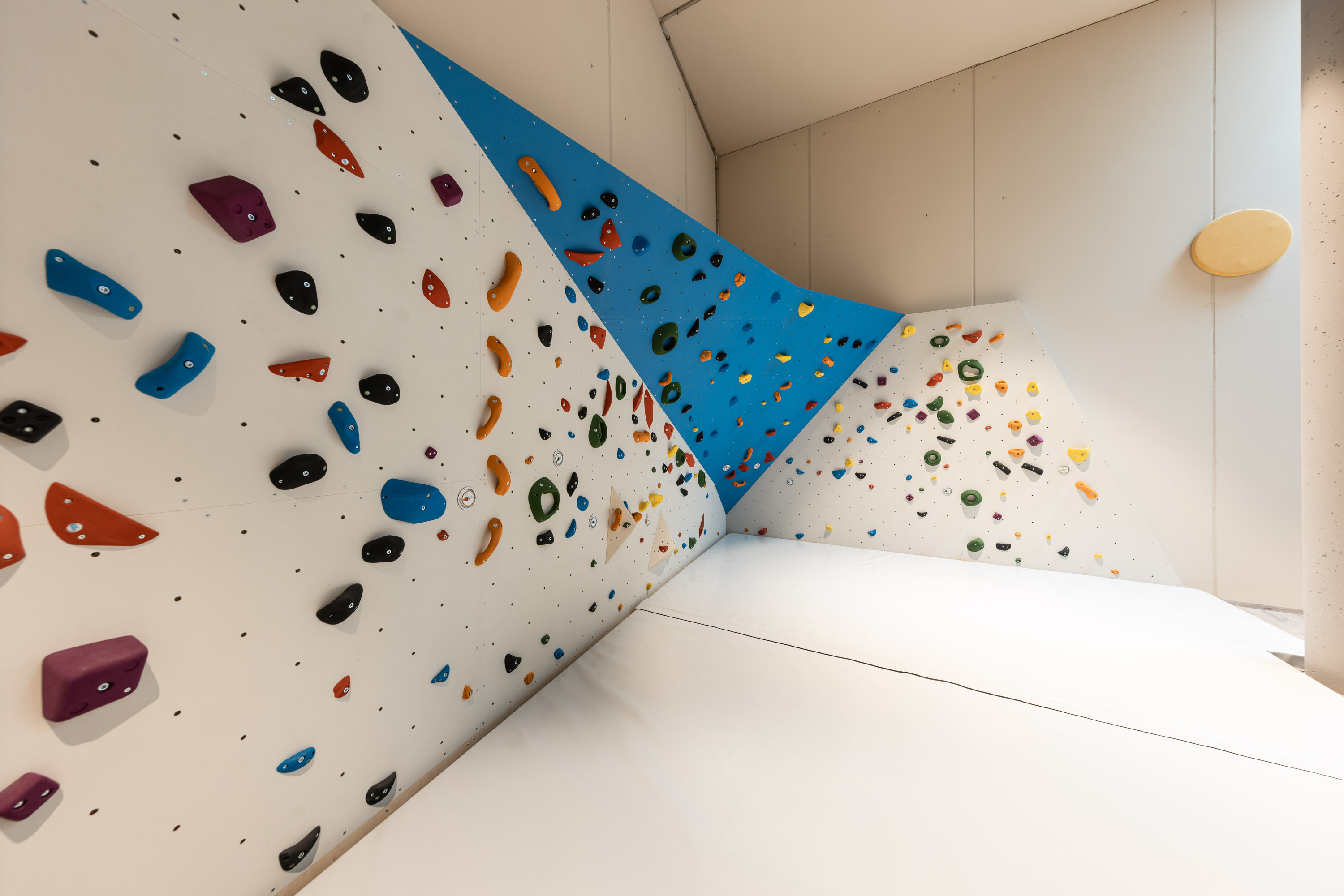 Kinderhotel: Betreute Kletterwand - DAS GERSTL Family Retreat