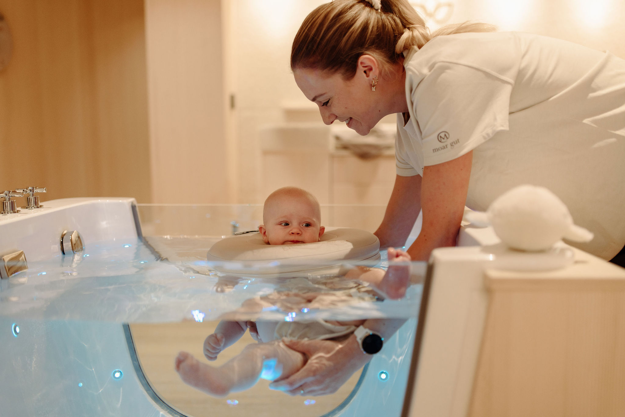 Kinderhotel: Baby Flaoting - Familien Natur Resort Moar Gut*****