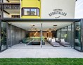 Kinderhotel: Vitalgarten mit Gartenblick - Familiengut Hotel Burgstaller