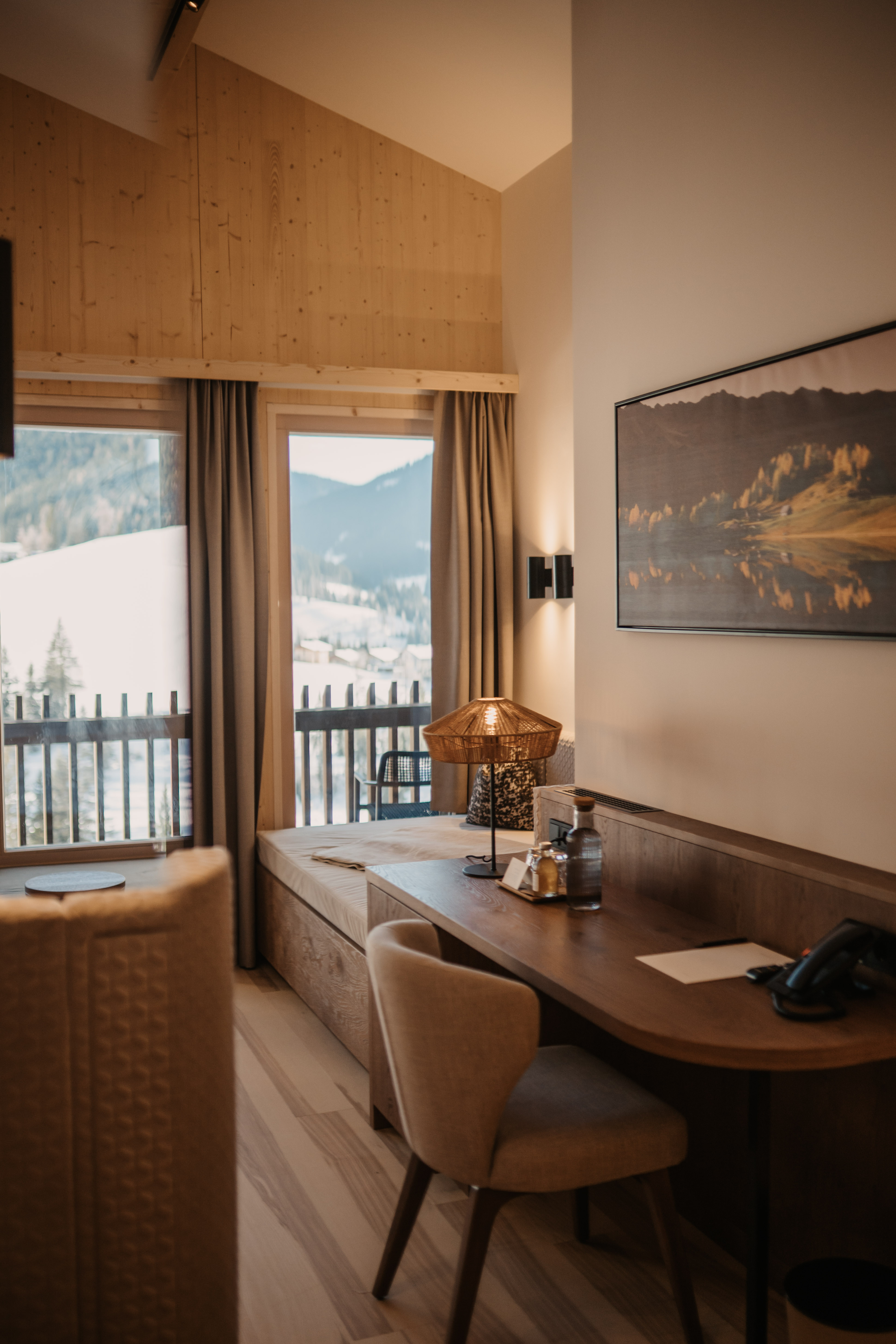 Kinderhotel: Doppelzimmer Wipfelglück
40 m²
2-3 Gäste - Hotel …mein Neubergerhof****