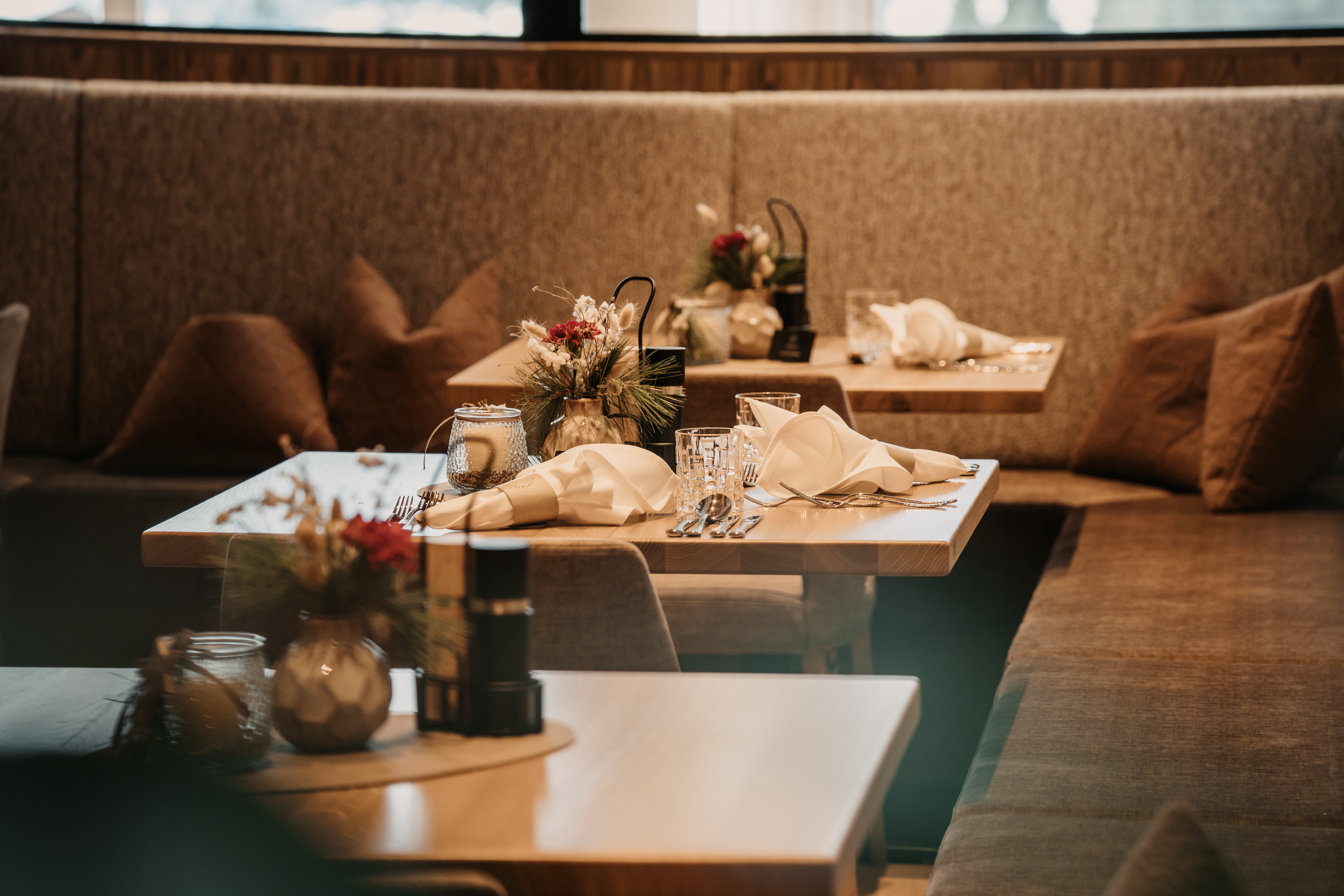 Kinderhotel: Hotelbar/Lobby - Hotel …mein Neubergerhof****