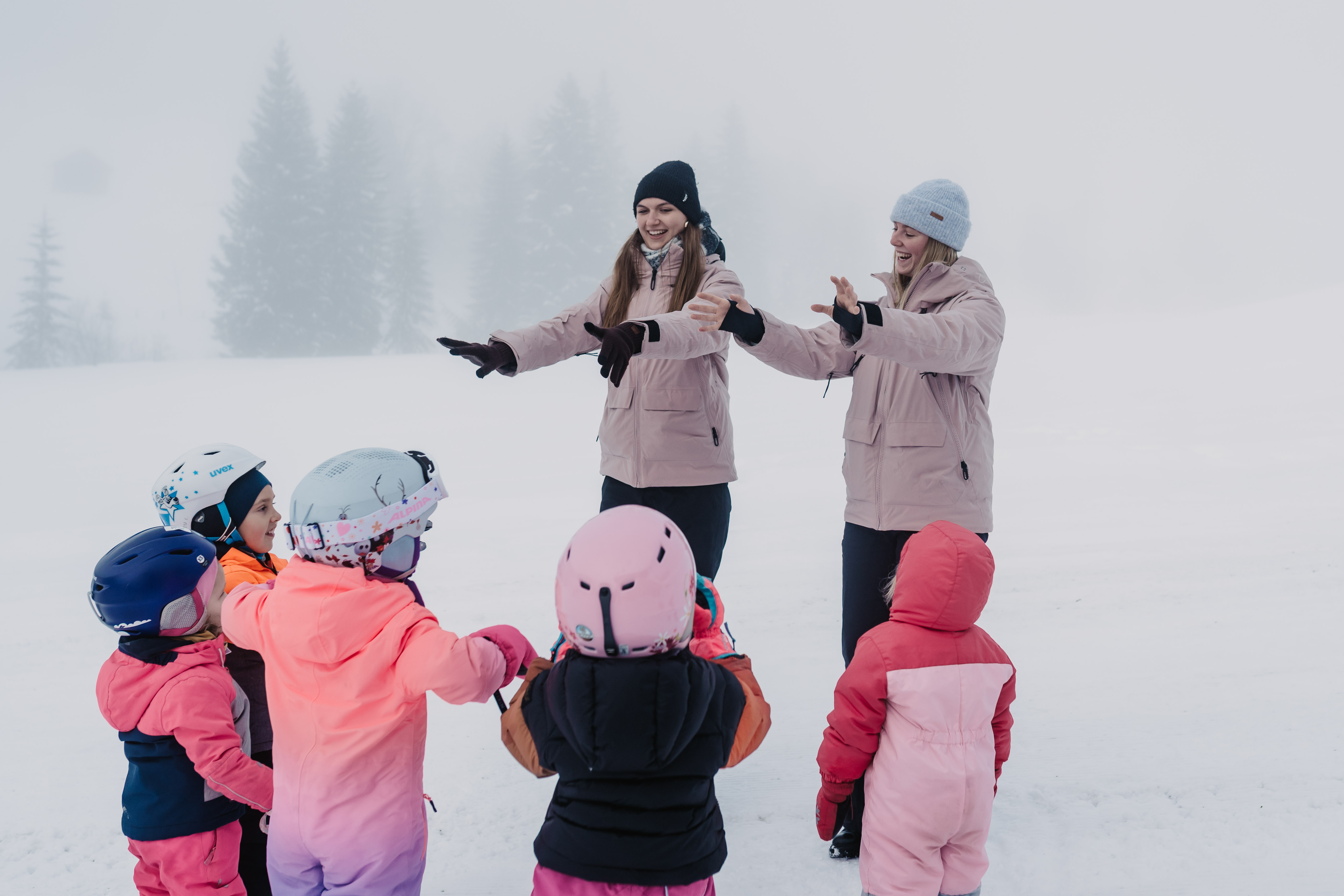 Kinderhotel: Zwergerltage/Zwergerlskikurs im Kinderklub - Hotel …mein Neubergerhof****S - Spielen | Entdecken