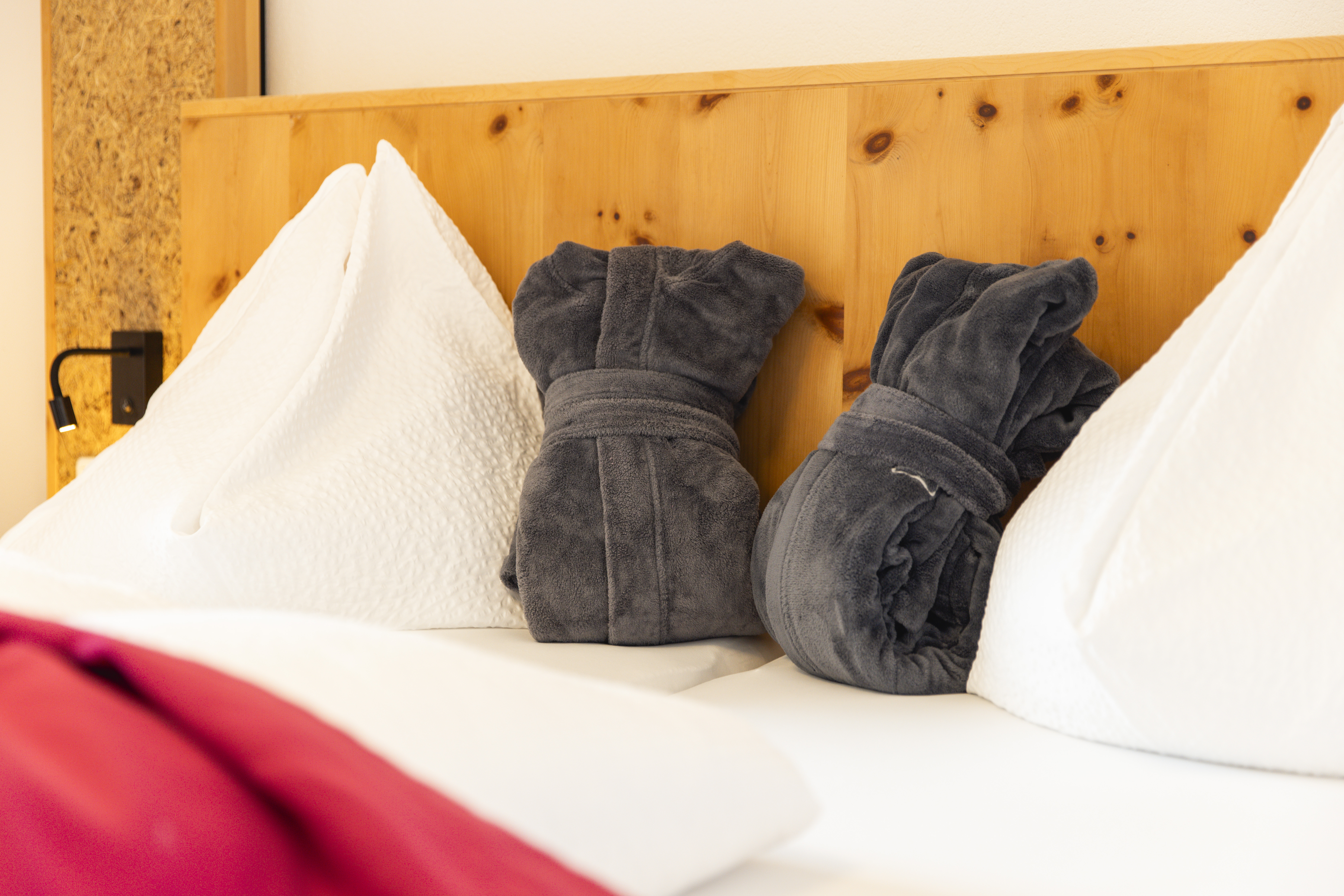 Kinderhotel: Zirbensuite - Almfamilyhotel Scherer****s - Familotel TIROL - Wohnen | Schlafen