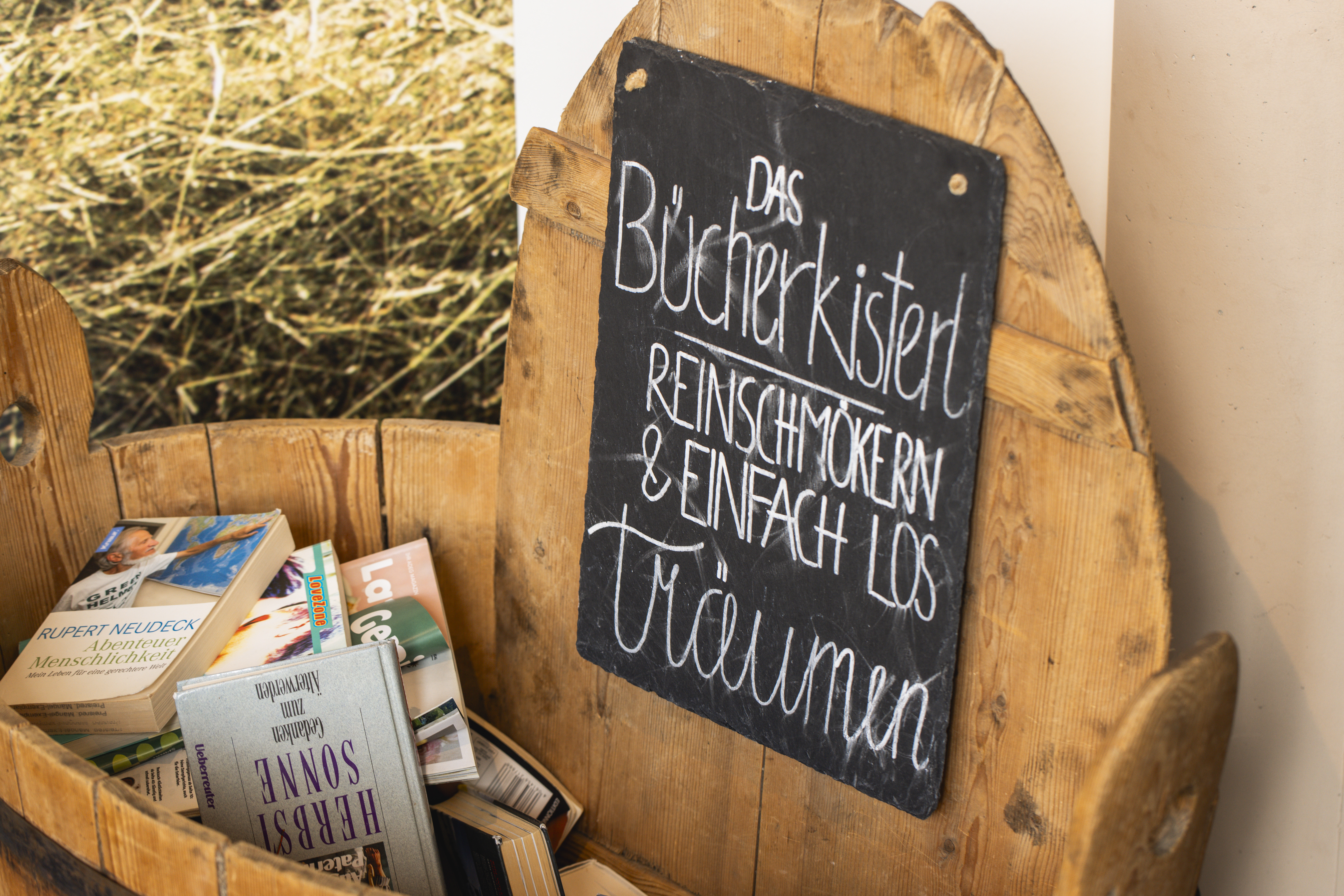 Kinderhotel: Bücherkiste - Almfamilyhotel Scherer****s - Familotel TIROL - Hotel | Umgebung