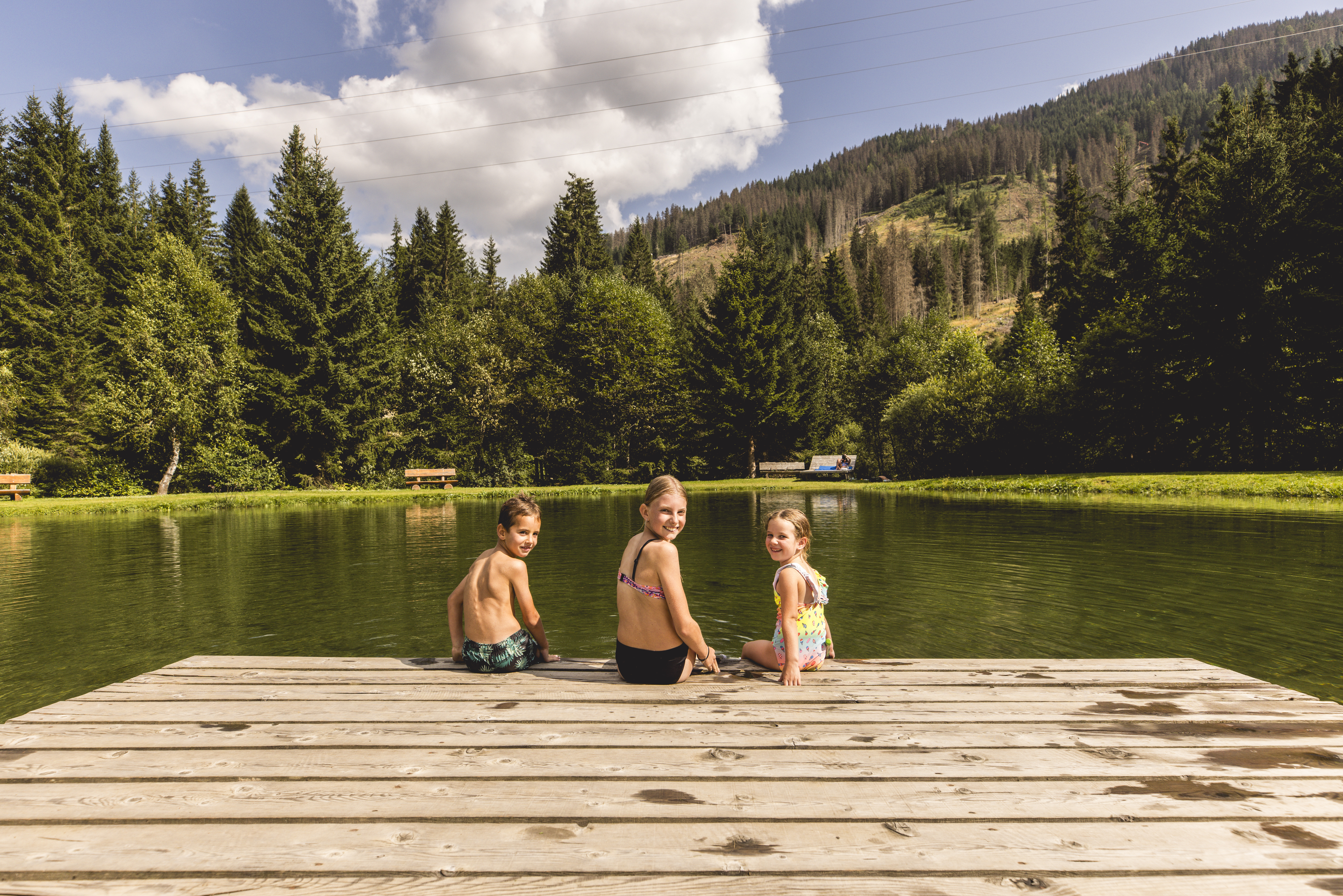 Kinderhotel: Sommer. Schwimmen. - Almfamilyhotel Scherer****s - Familotel TIROL - Spielen | Entdecken