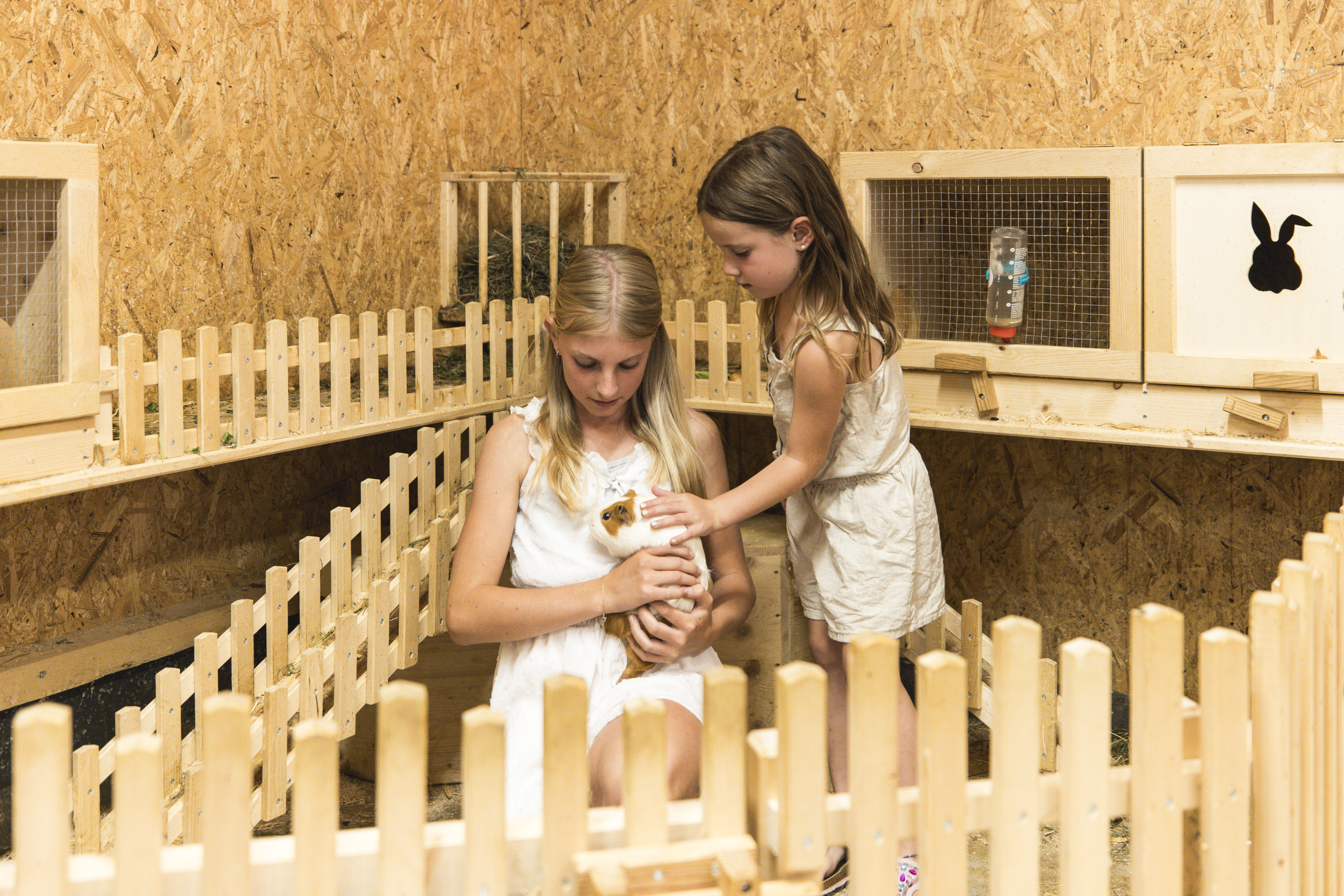 Kinderhotel: Bauernhof. Tiere. - Almfamilyhotel Scherer****s - Familotel TIROL - Spielen | Entdecken