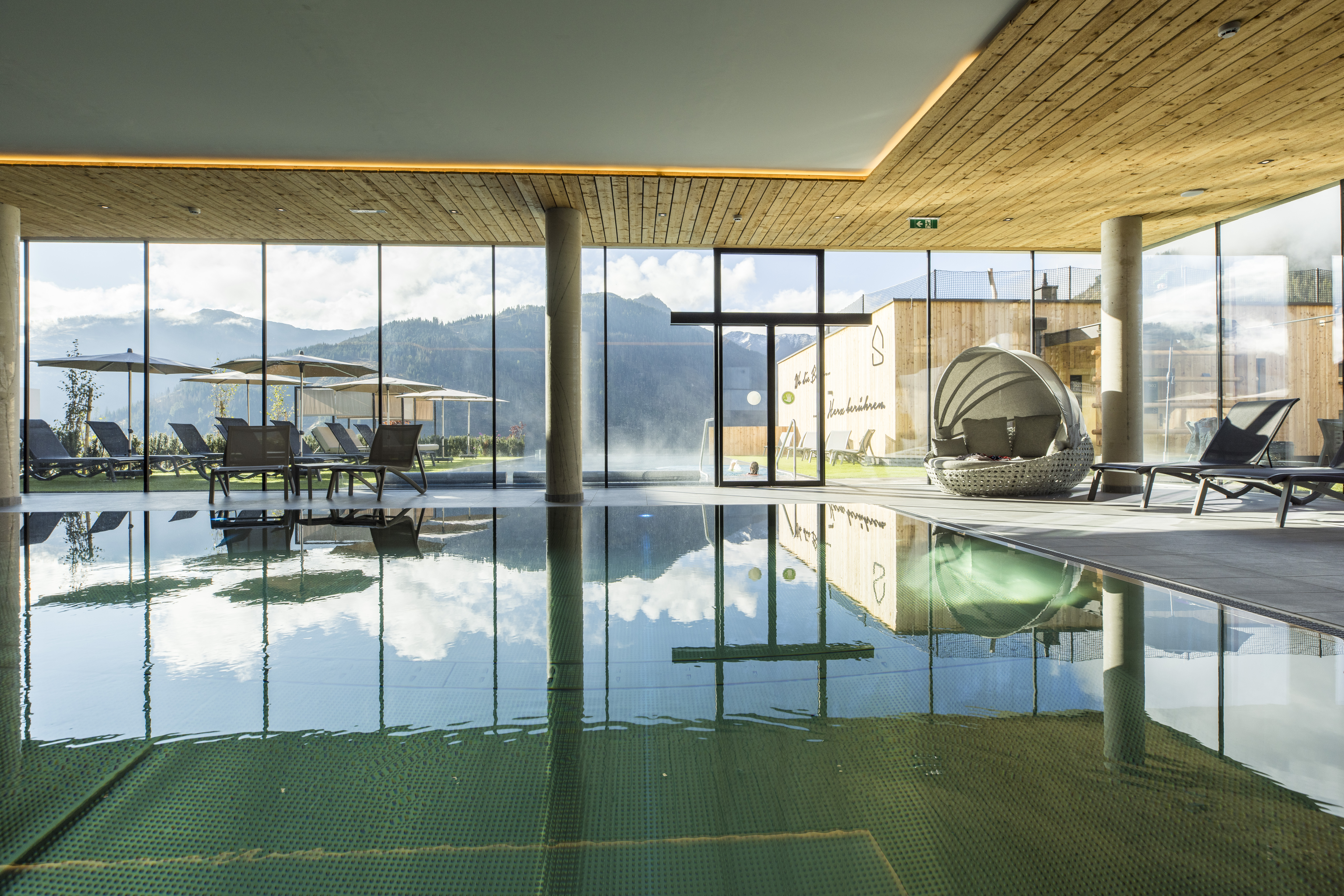 Kinderhotel: Wasserwelt - Almfamilyhotel Scherer****s - Familotel TIROL - Wasser | Wellness