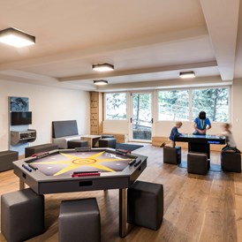 Kinderhotel: Teenager-Lounge - Stroblhof Active Family Spa Resort