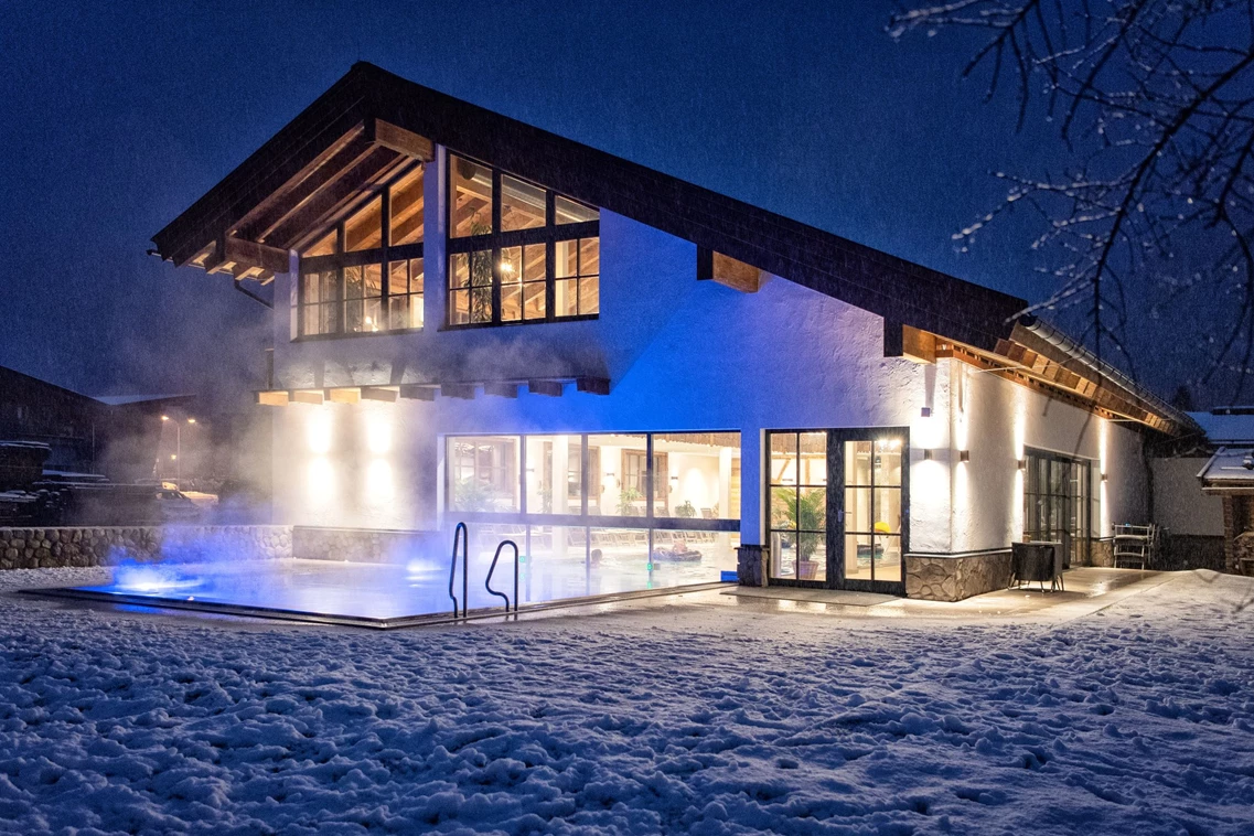 Kinderhotel: Thermal-Wasserwelt: Winter - Familien und Vitalhotel Mühlpointhof ***S