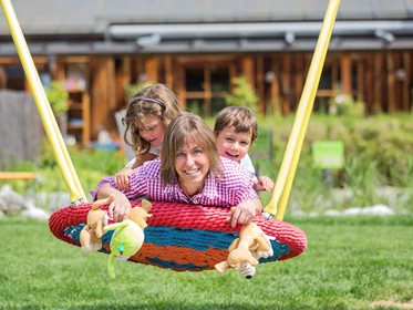 Kinderhotel: Kinderspielplatz
 - Familien und Vitalhotel Mühlpointhof ***S