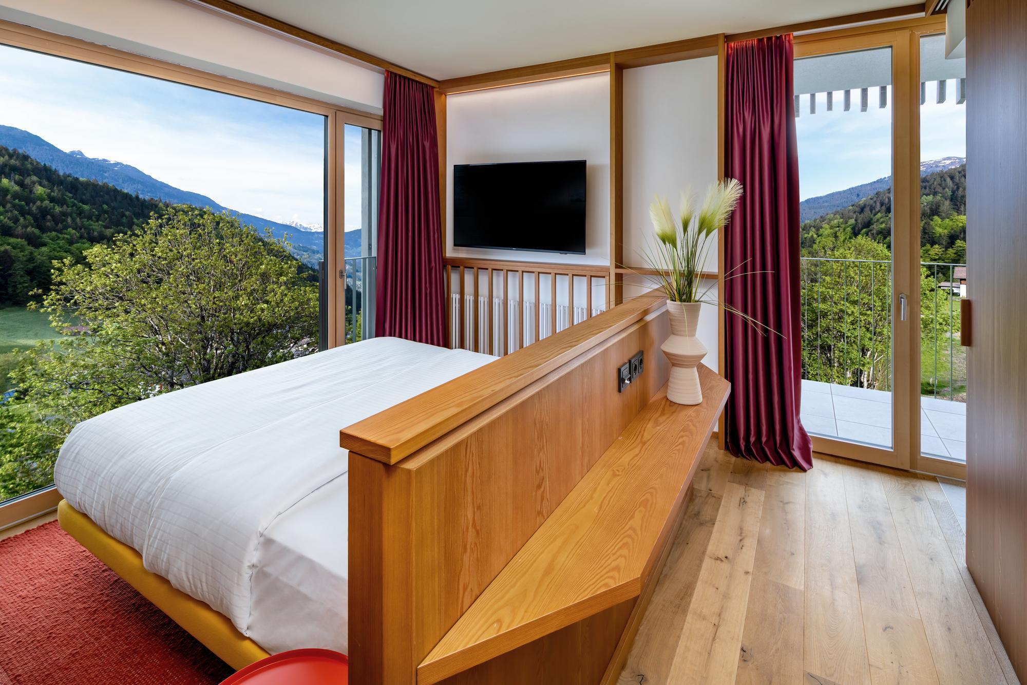 Falkensteiner Family Hotel Montafon Zimmerkategorien Panorama Suite