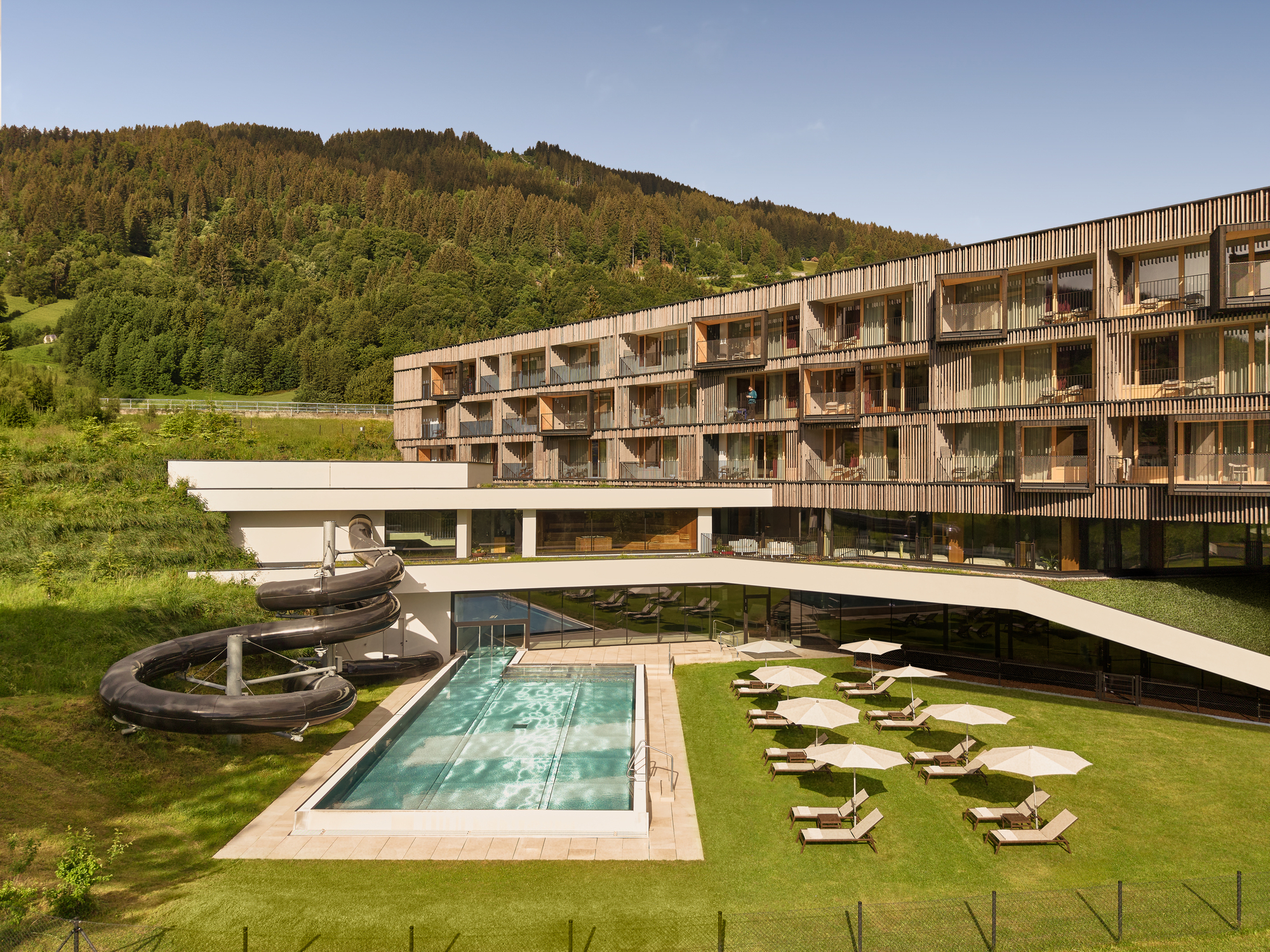 Kinderhotel: Außenbereich - Falkensteiner Family Hotel Montafon