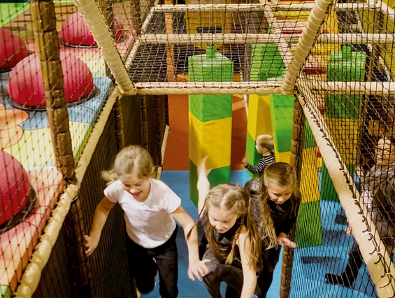 Kinderhotel: Softplayanlage - Thermenhotel Kurz****