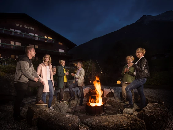 Kinderhotel: Die Familie Volderauer - Hotel Auenhof