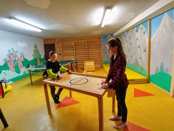 Kinderhotel: Spielraum - Hotel Auenhof