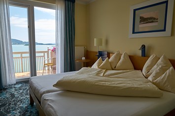 Kinderhotel: Doppelzimmer mit Blich auf den See. - Hotel Seewirt