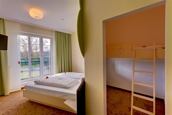 Kinderhotel: Doppelzimmer mit Stockbett - Pension Apfelhof